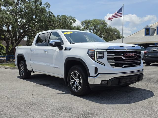 Used 2025 GMC Sierra 1500 SLT AWD/4WD image 2