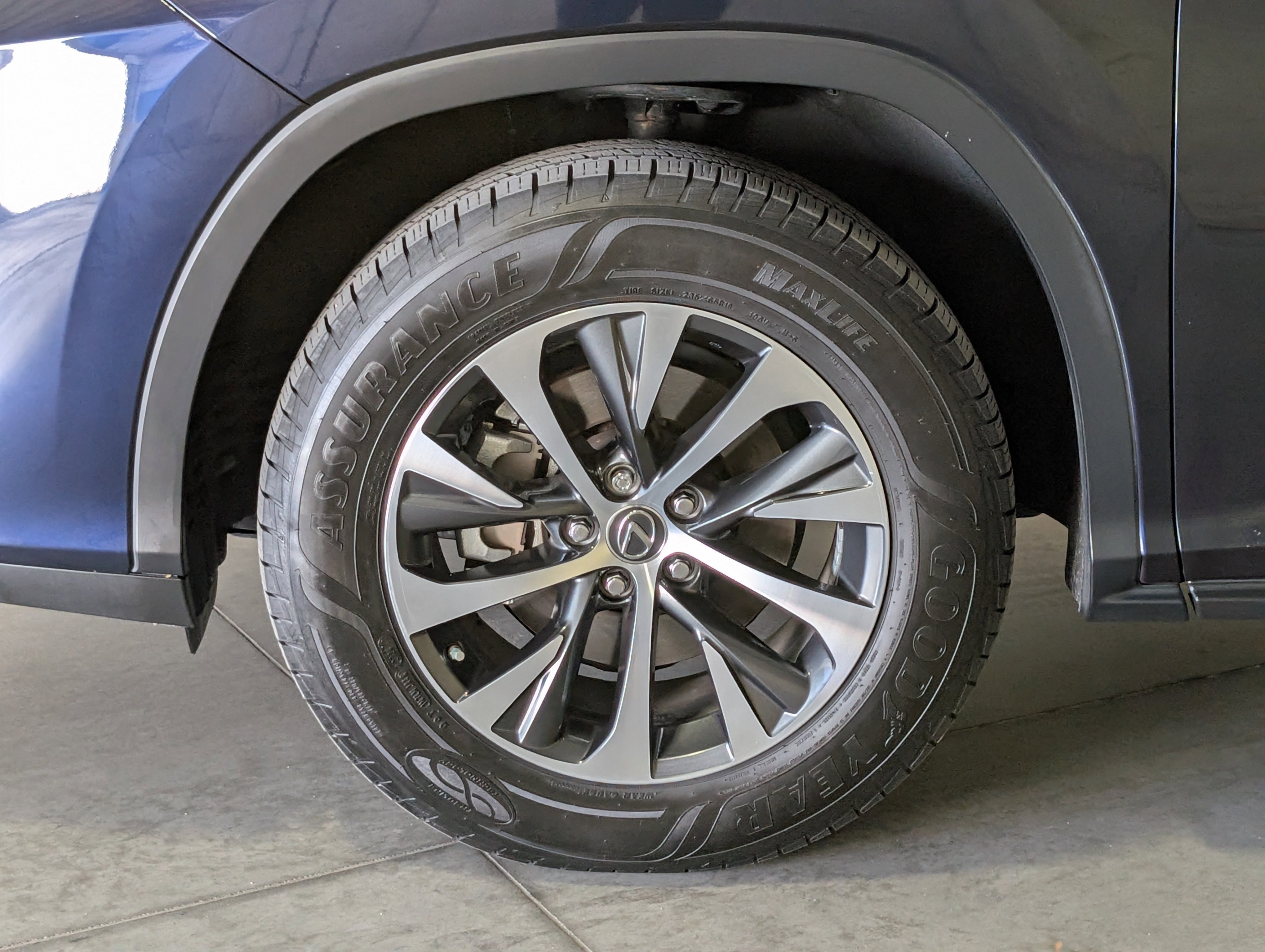 Used 2020 Lexus RX 450h AWD w/ Premium Package image 14