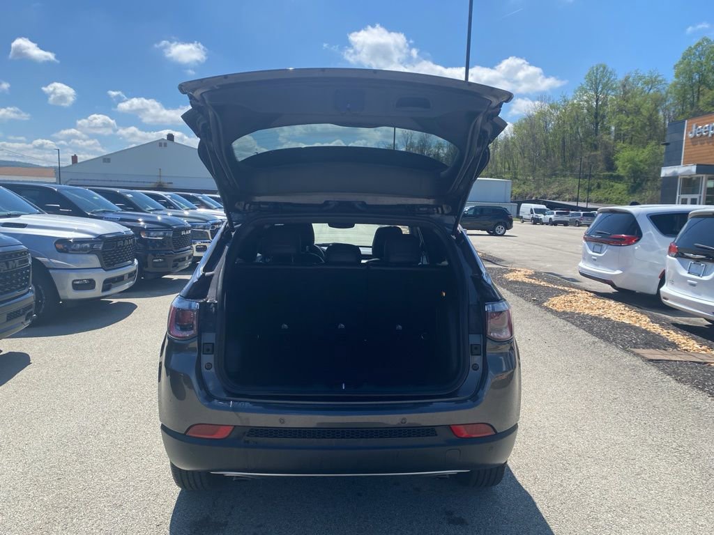 Certified 2023 Jeep Compass Limited w/ Sun and Sound Group image 12