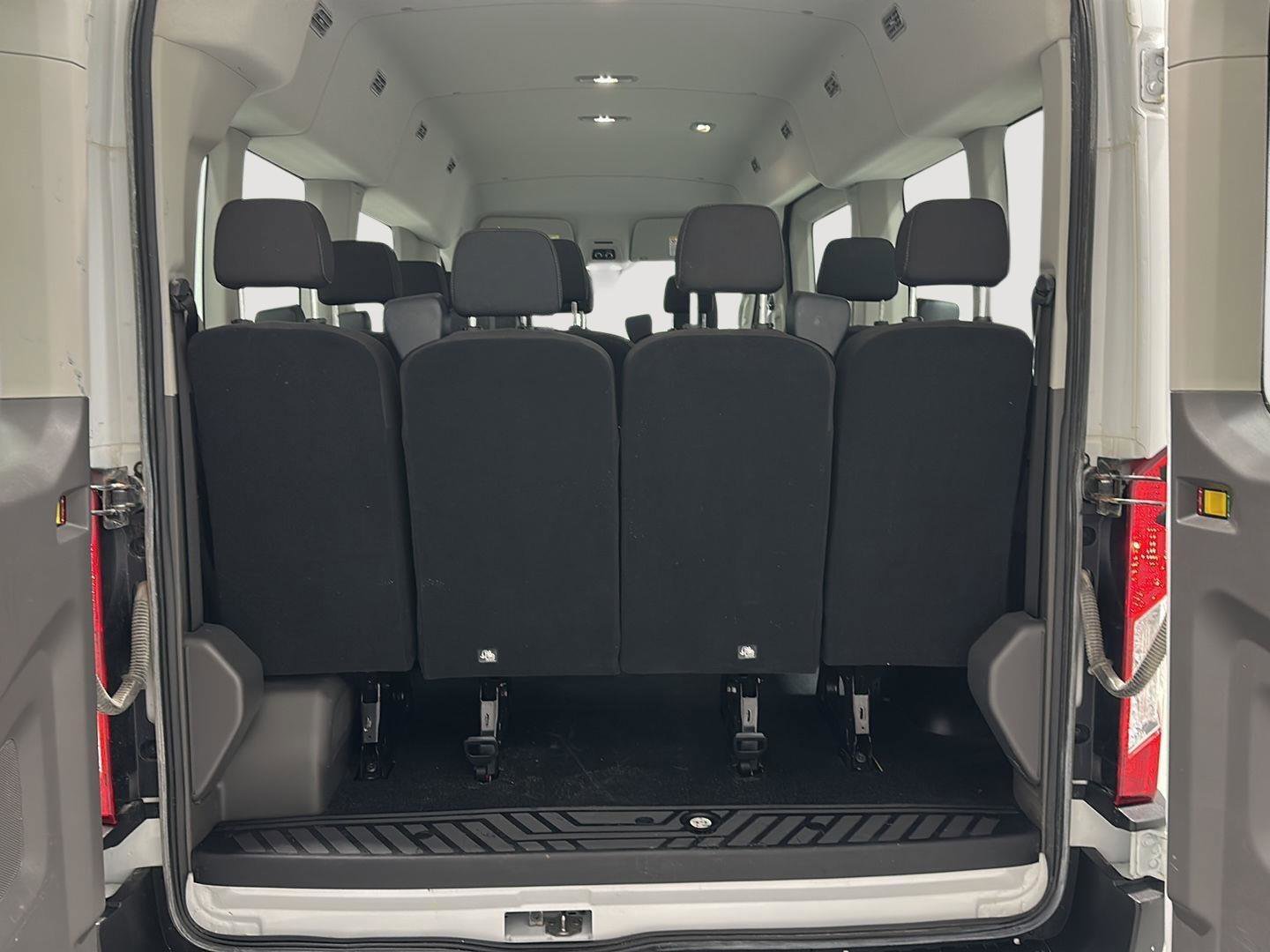 Used 2021 Ford Transit 350 XL image 19