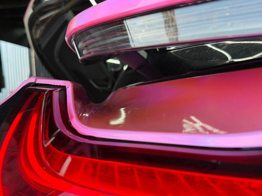 Used 2015 BMW i8 image 33