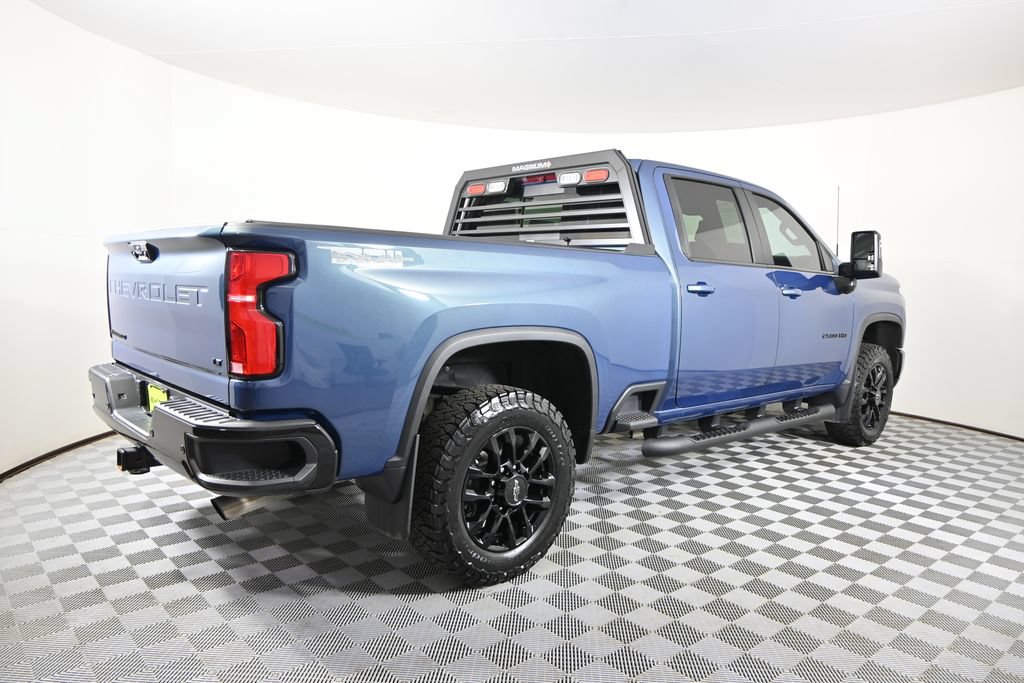 Used 2025 Chevrolet Silverado 2500 LT w/ Trail Boss Package AWD/4WD image 7