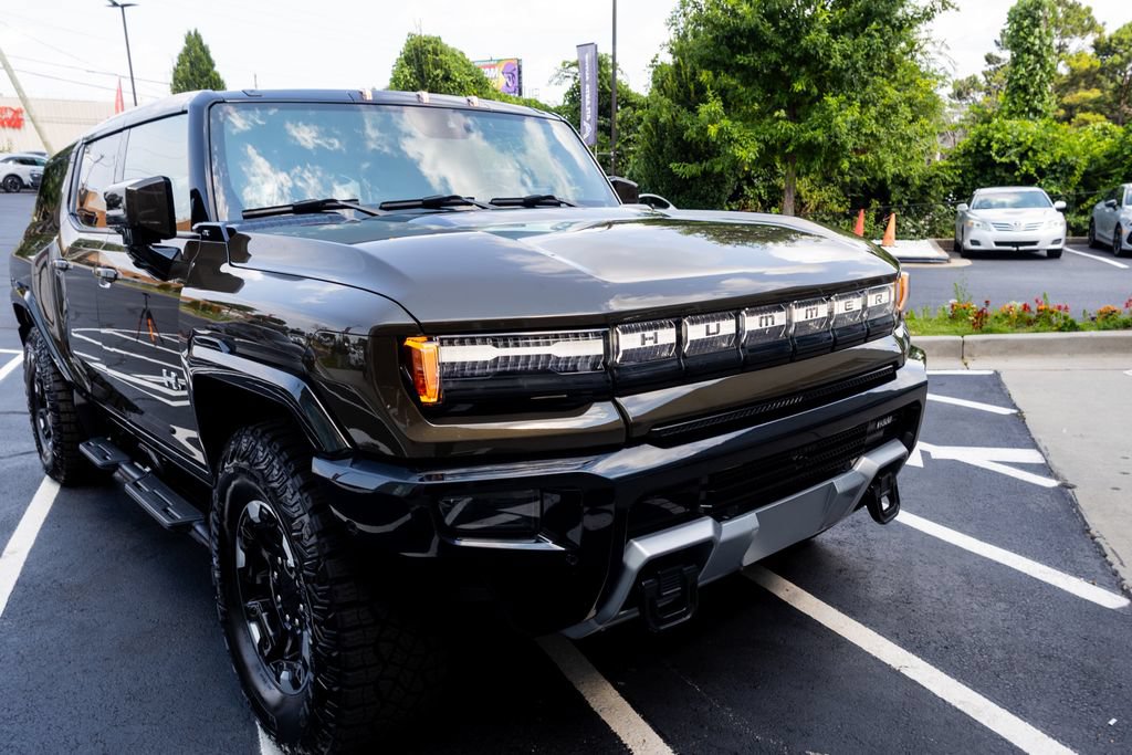 Used 2025 GMC Hummer EV 2X w/ Extreme Off-Road Package AWD/4WD image 61