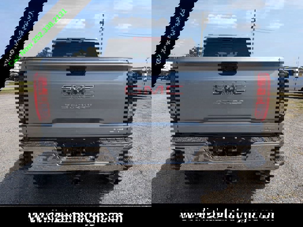 New 2026 GMC Sierra 2500 SLE image 5
