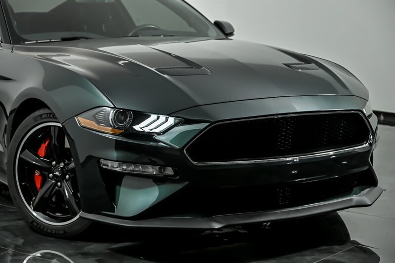 Used 2020 Ford Mustang Bullitt RWD image 2