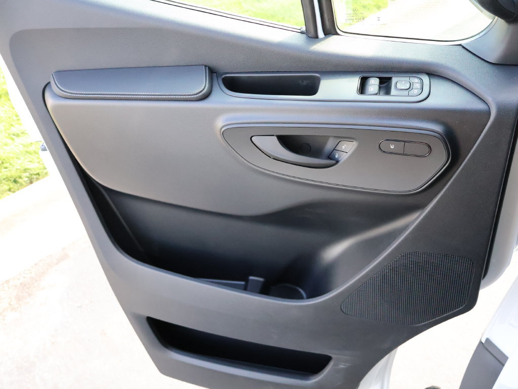 New 2026 Mercedes-Benz Sprinter 2500 image 37