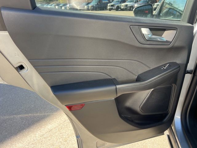 Used 2022 Ford Escape SEL AWD/4WD image 16