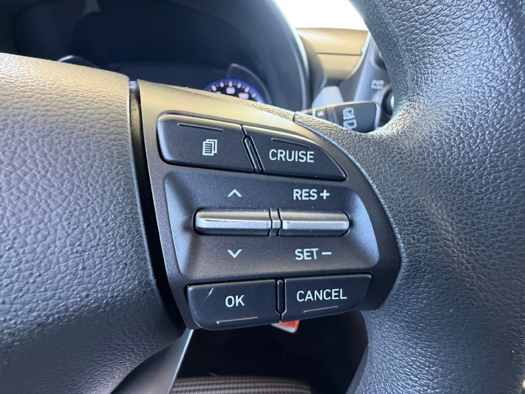 Used 2021 Hyundai Kona SE FWD image 24