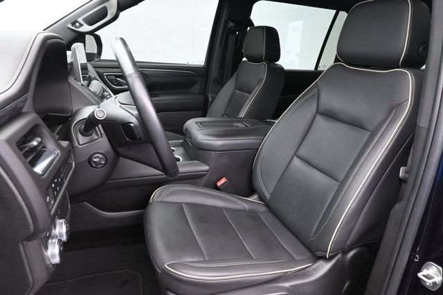 Used 2022 GMC Yukon XL SLT w/ SLT Premium Package AWD/4WD image 24