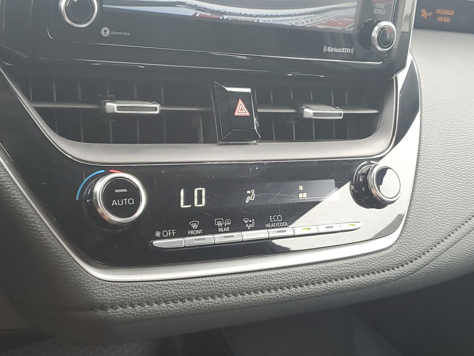 Certified 2021 Toyota Corolla SE FWD image 27
