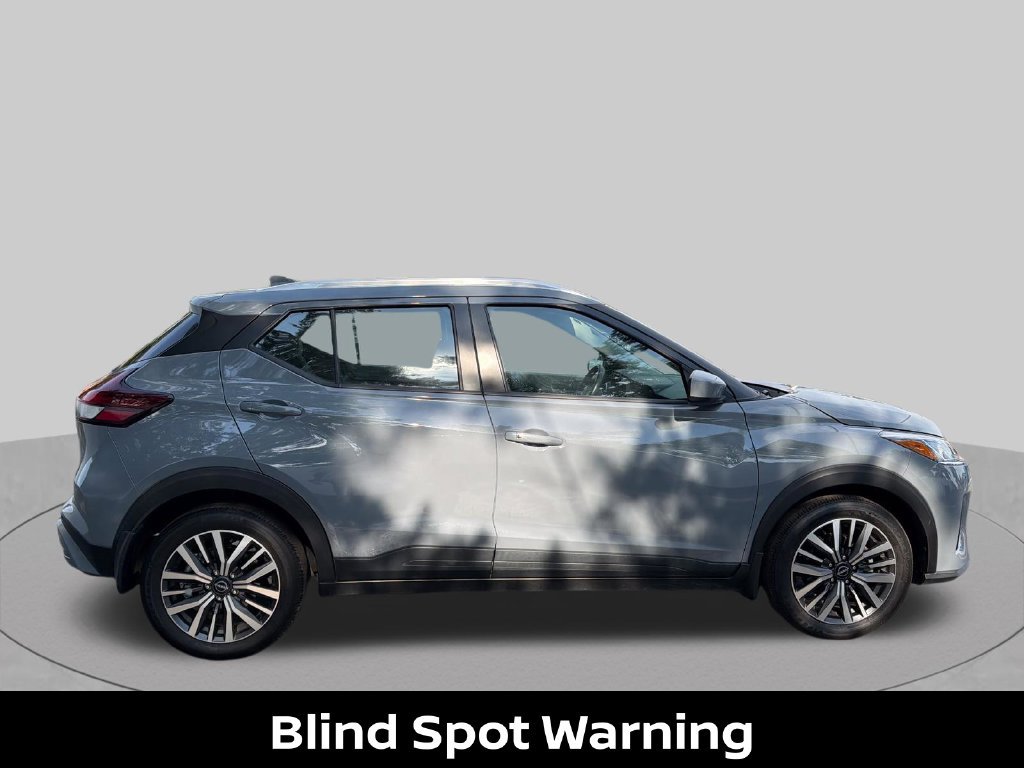 Certified 2024 Nissan Kicks SV FWD image 7