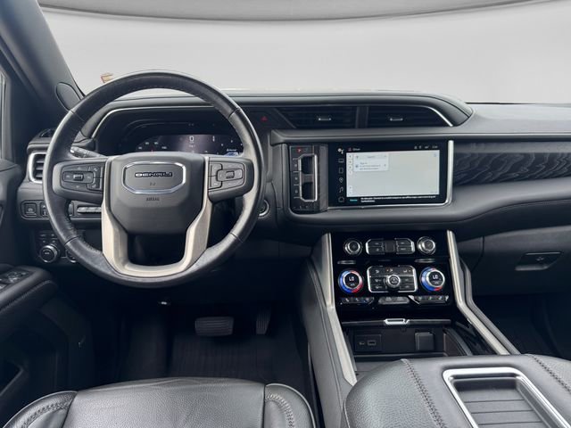 Used 2023 GMC Yukon Denali image 25