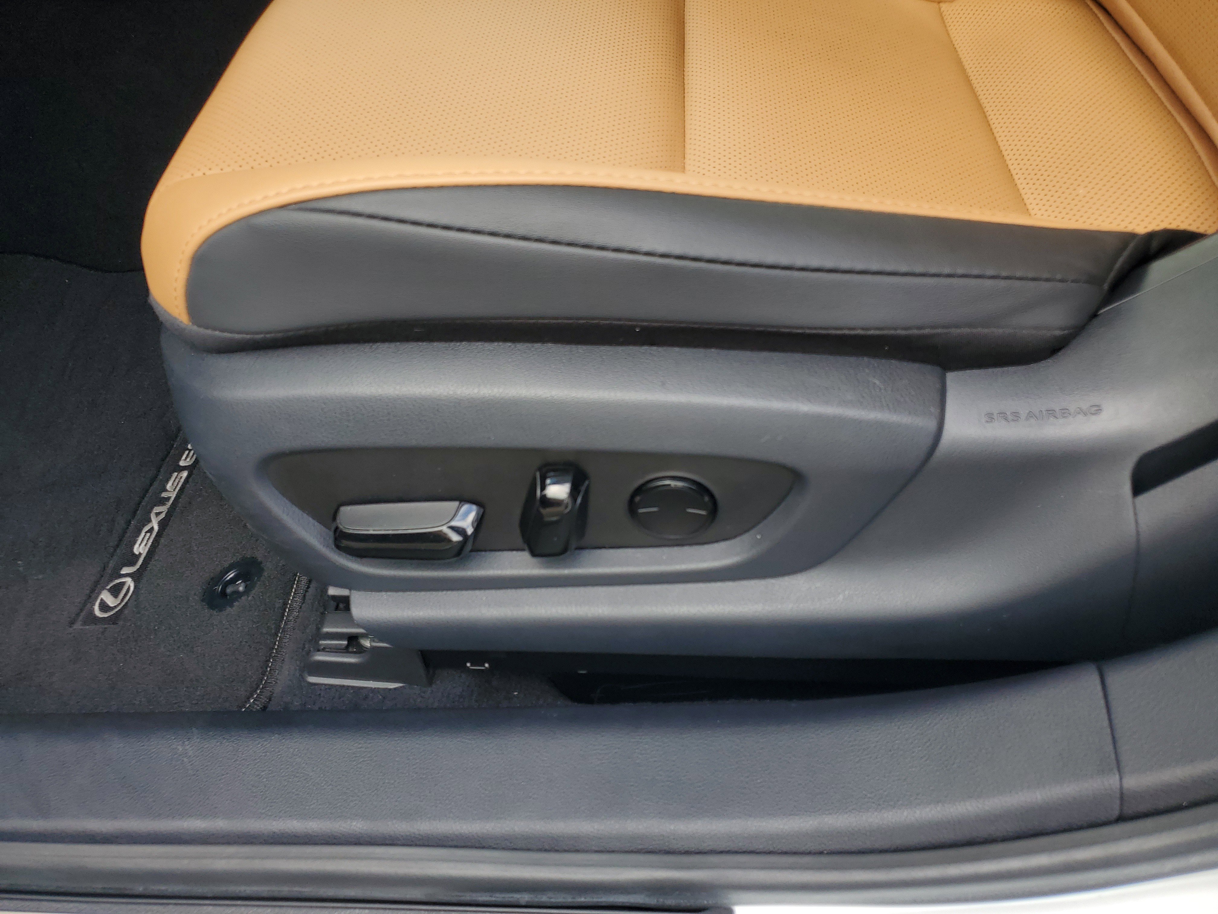 Used 2025 Lexus ES 350 350 image 14