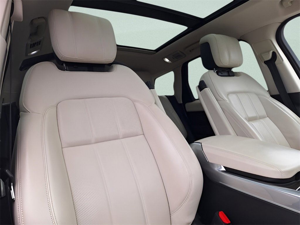 Used 2022 Land Rover Range Rover Sport HSE Silver Edition image 28