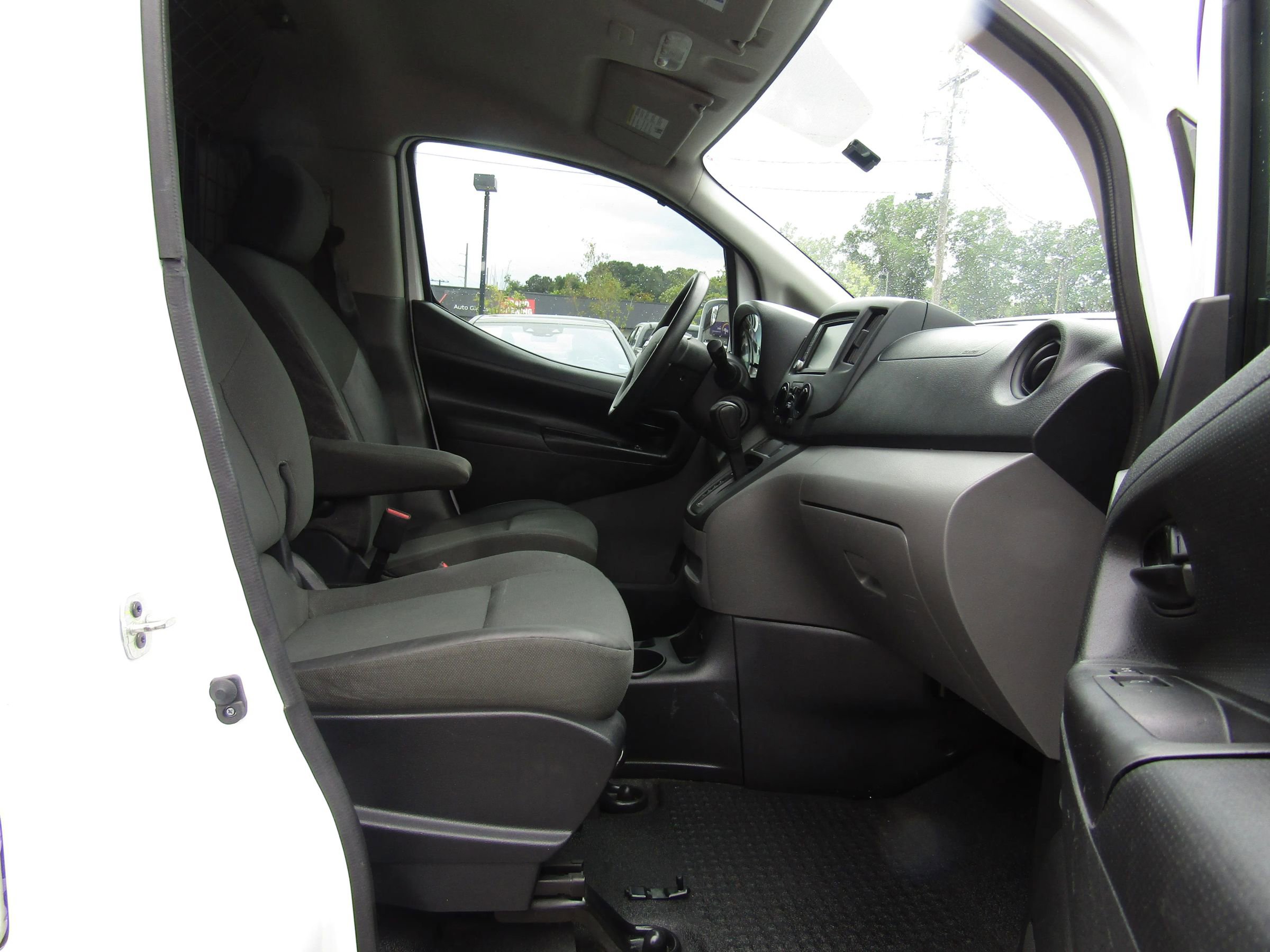 Used 2021 Nissan NV200 SV FWD image 9