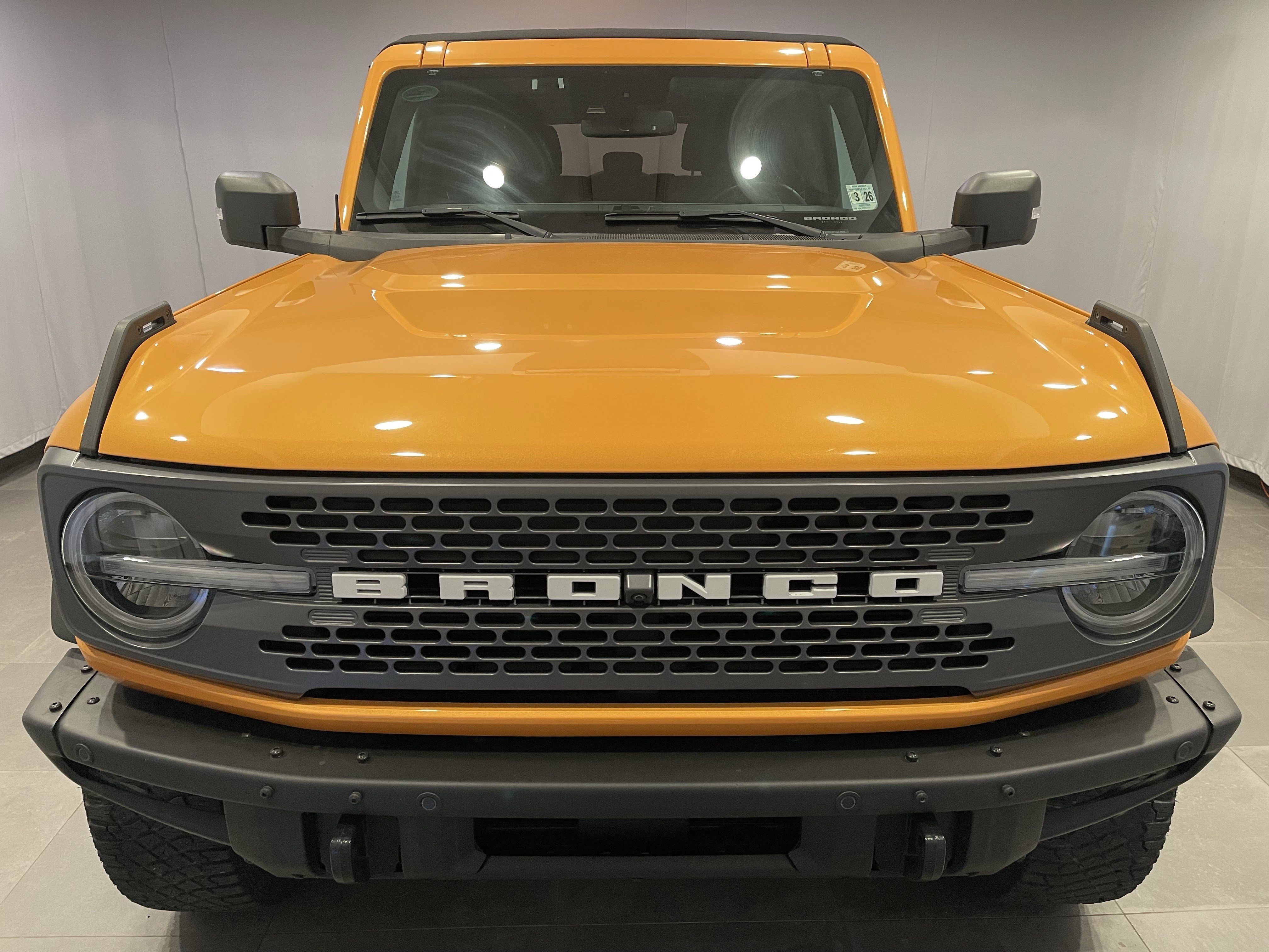 Used 2021 Ford Bronco Badlands image 2