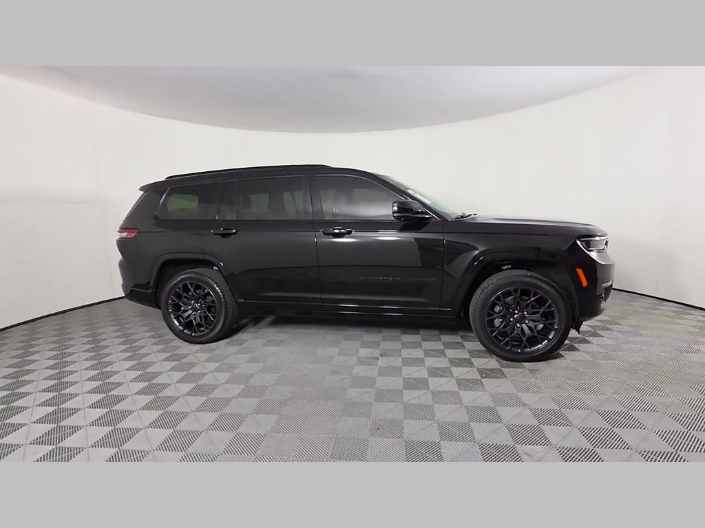 Used 2024 Jeep Grand Cherokee L Summit w/ High Altitude Package AWD/4WD image 34
