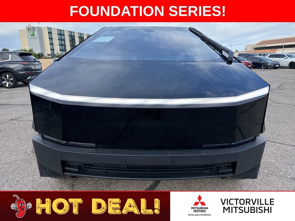 Used 2024 Tesla Cybertruck AWD Crew Cab image 2