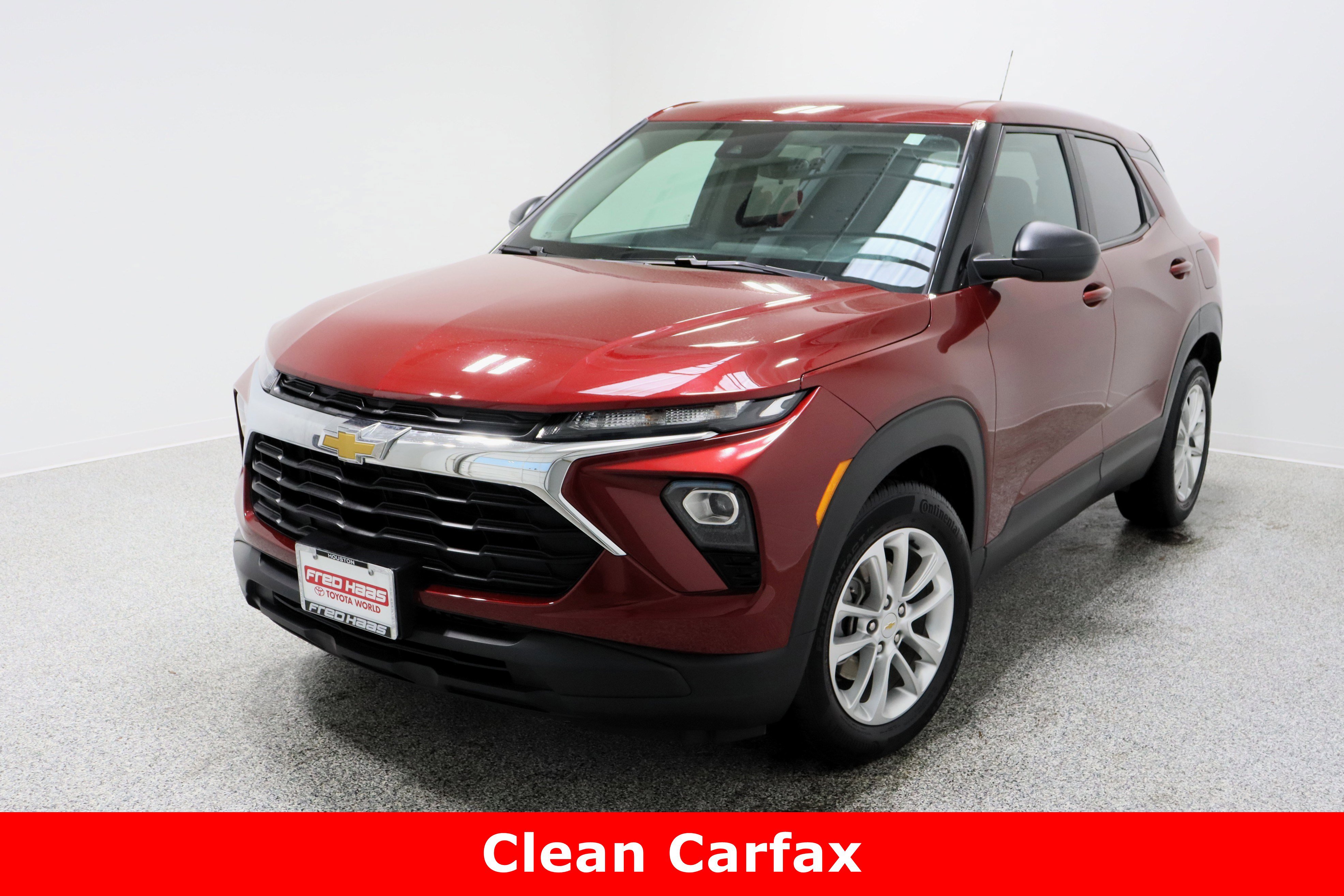 Used 2024 Chevrolet TrailBlazer LS w/ LS Convenience Package image 2