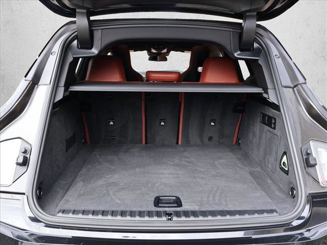 Used 2023 BMW iX xDrive50 w/ Sport Package image 6