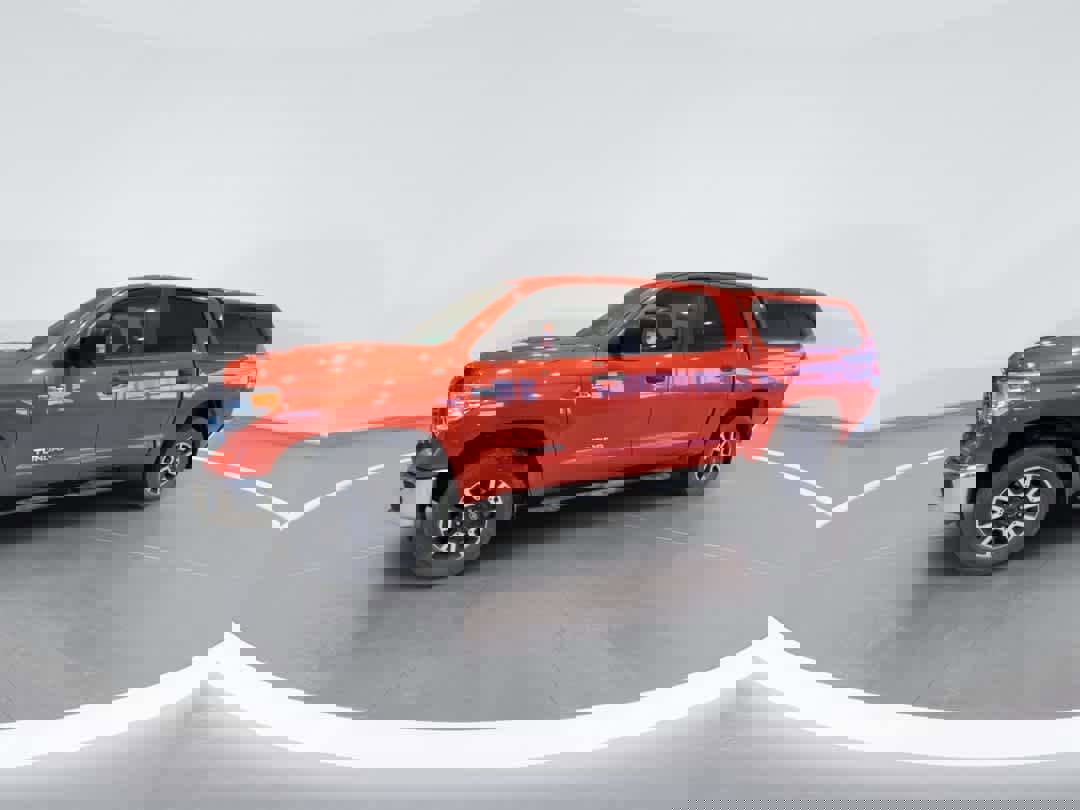 Used 2017 Toyota Tundra SR5 image 4