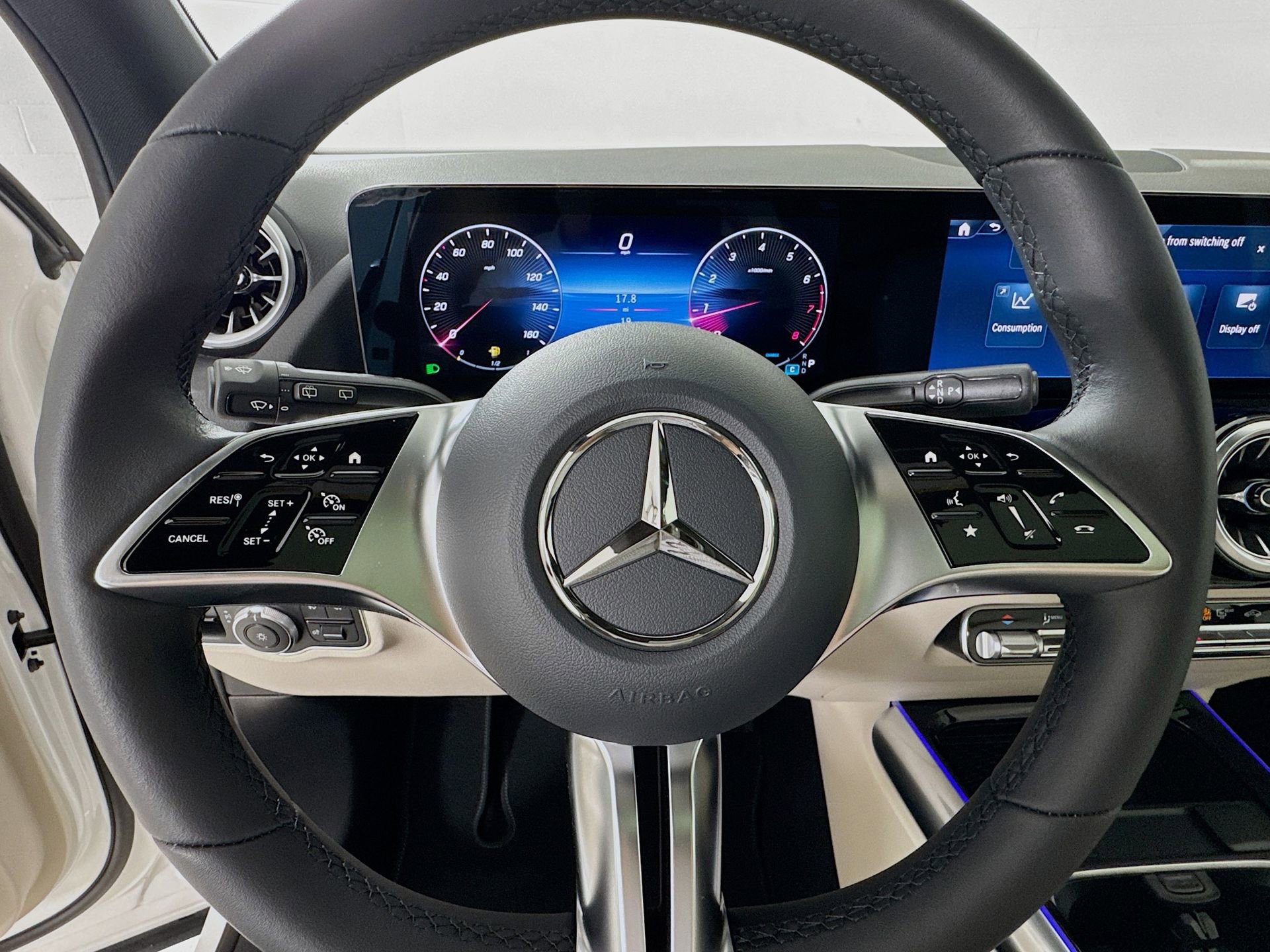 New 2026 Mercedes-Benz GLA 250 image 12