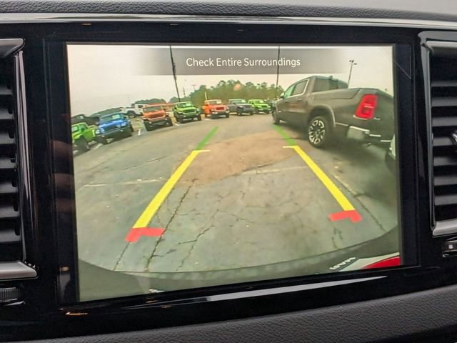 New 2026 Chrysler Voyager LX FWD image 18