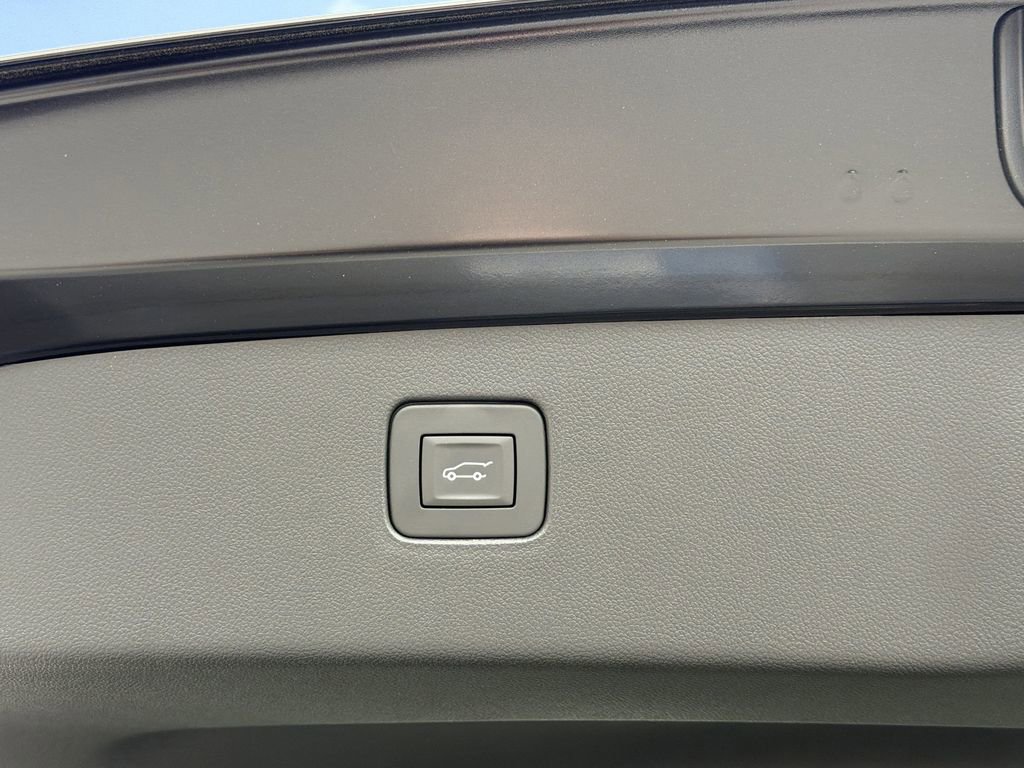 New 2026 Buick Envista Sport Touring image 19