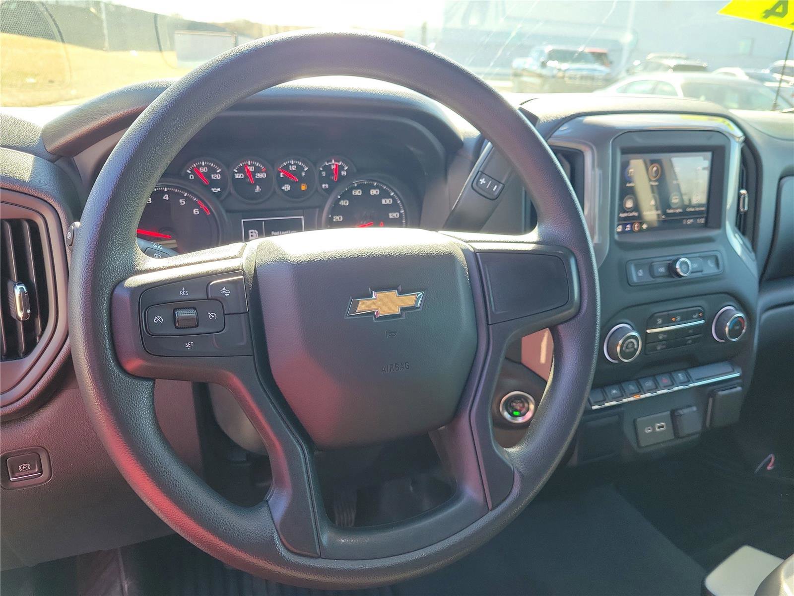 Used 2023 Chevrolet Silverado 1500 Custom image 21