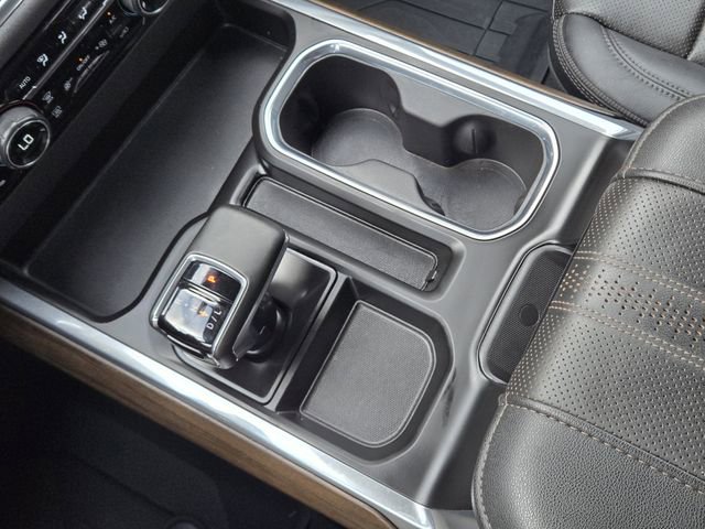 Used 2025 Chevrolet Silverado 1500 High Country w/ High Country Premium Package AWD/4WD image 20