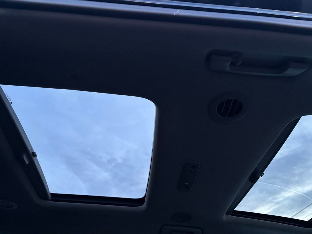 Used 2019 GMC Acadia SLT w/ LPO, Floor Liner Package FWD image 49