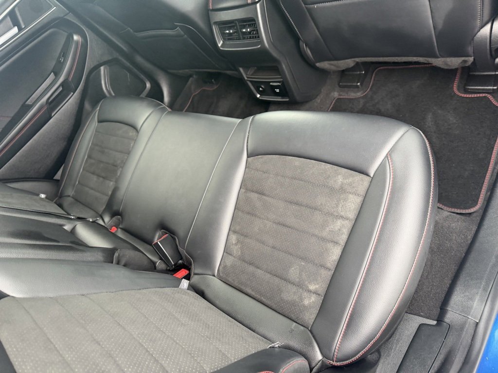 Used 2024 Ford Edge ST-Line image 17