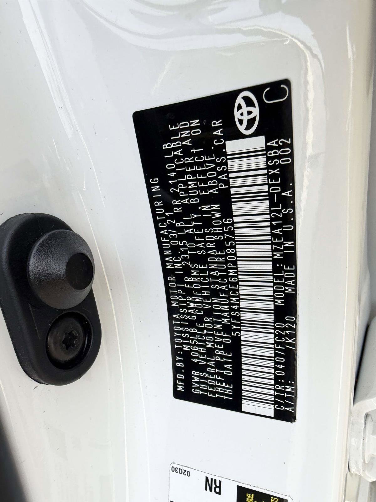 Used 2021 Toyota Corolla SE w/ Carpet Mat Package (TMS) image 12