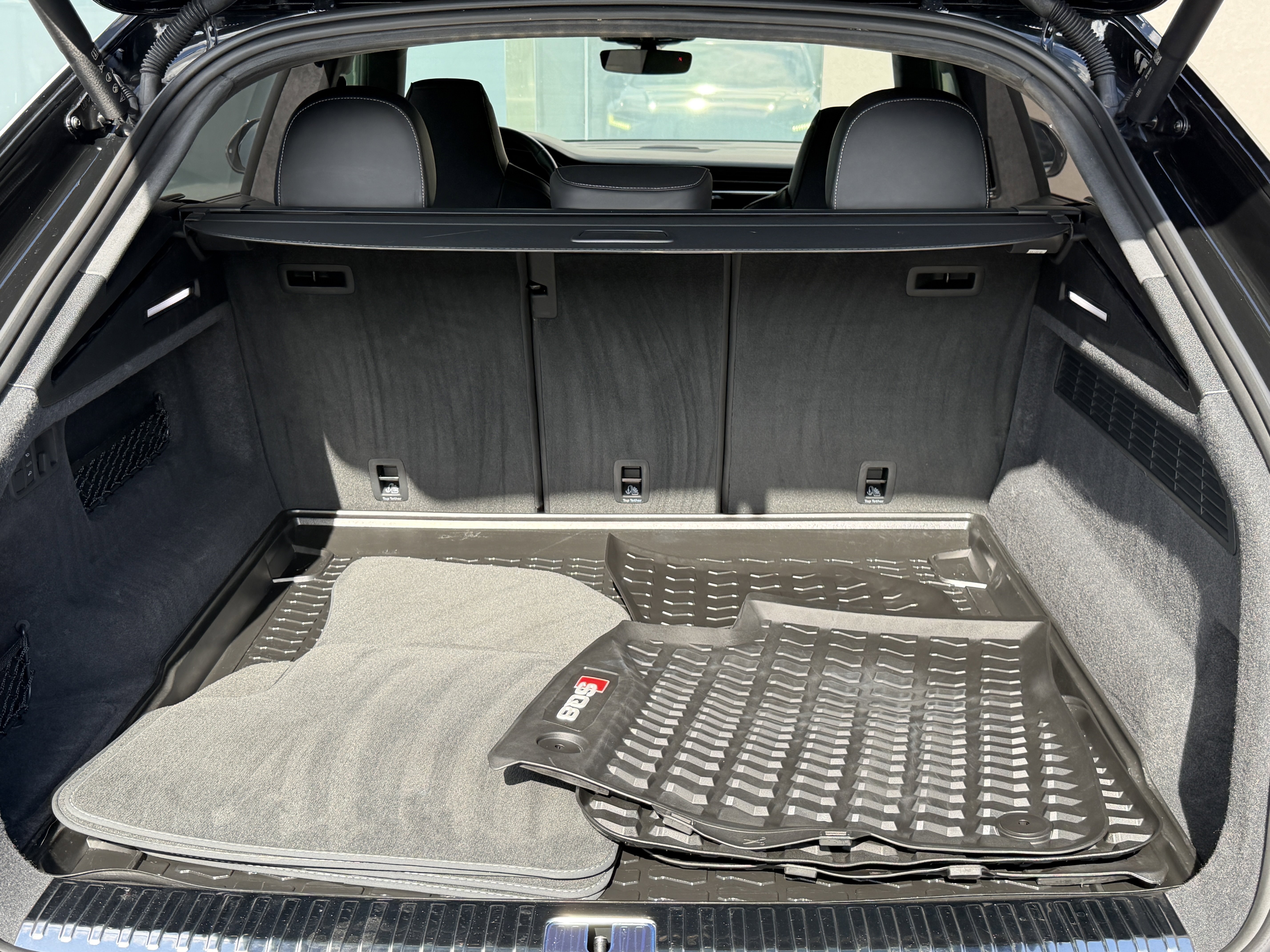 Used 2023 Audi SQ8 Prestige image 15