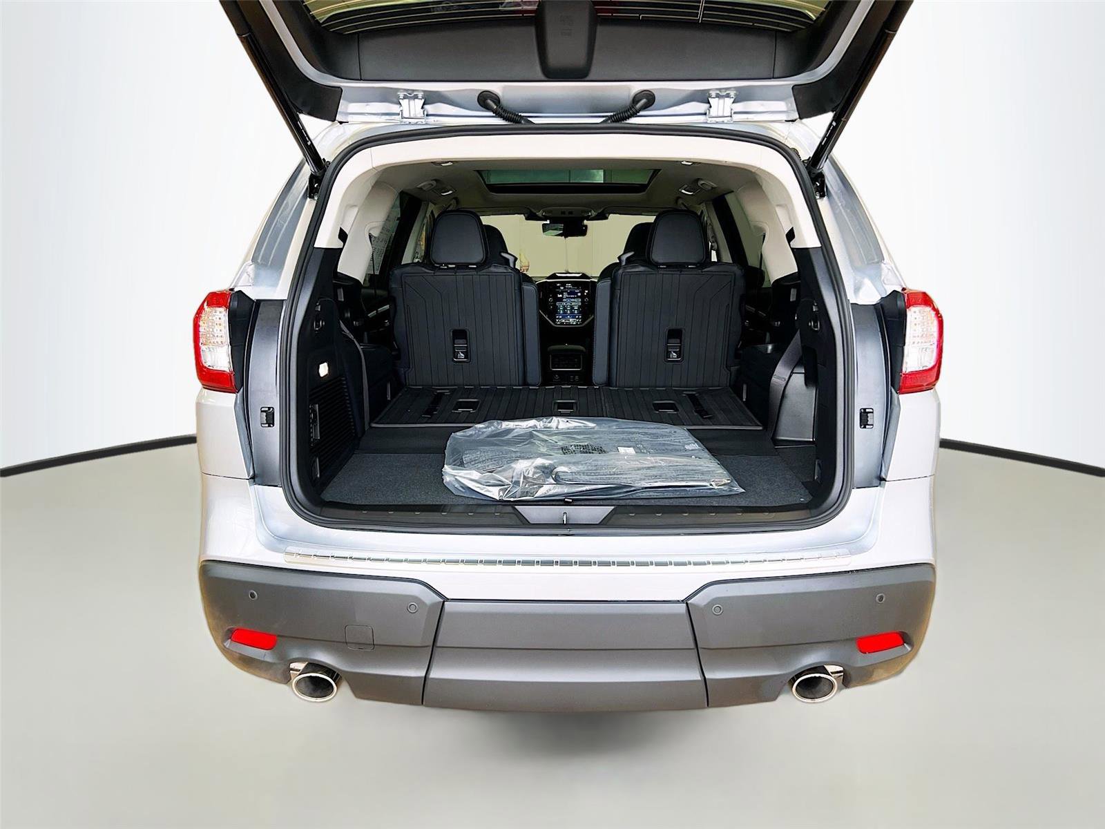 New 2025 Subaru Ascent Touring image 28
