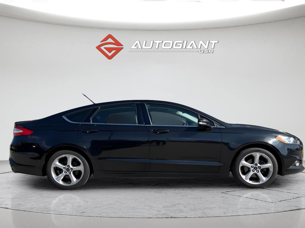 Used 2014 Ford Fusion SE image 12