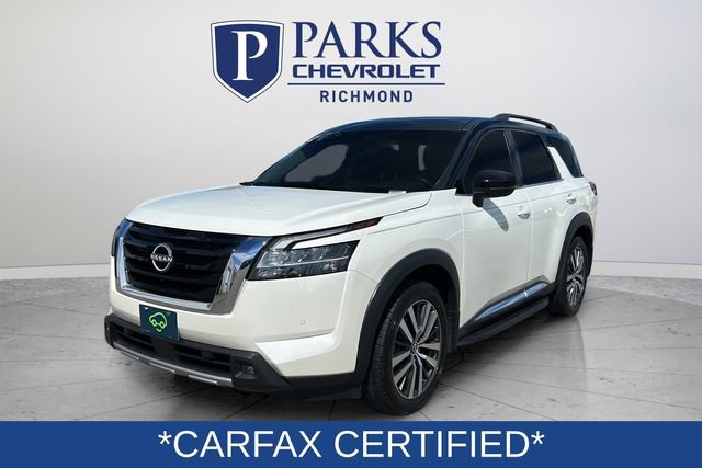 Used 2022 Nissan Pathfinder Platinum w/ Cargo Package image 3
