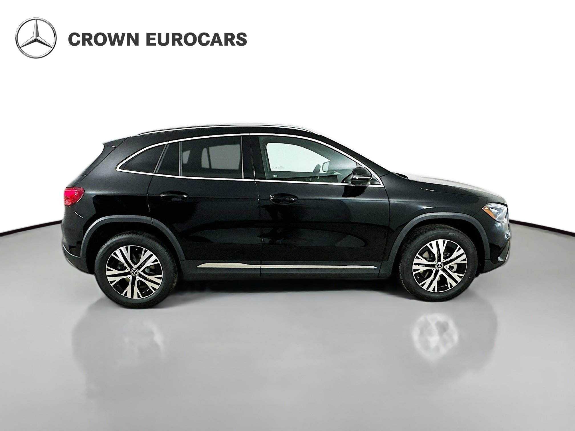 Used 2026 Mercedes-Benz GLA 250 4MATIC image 4