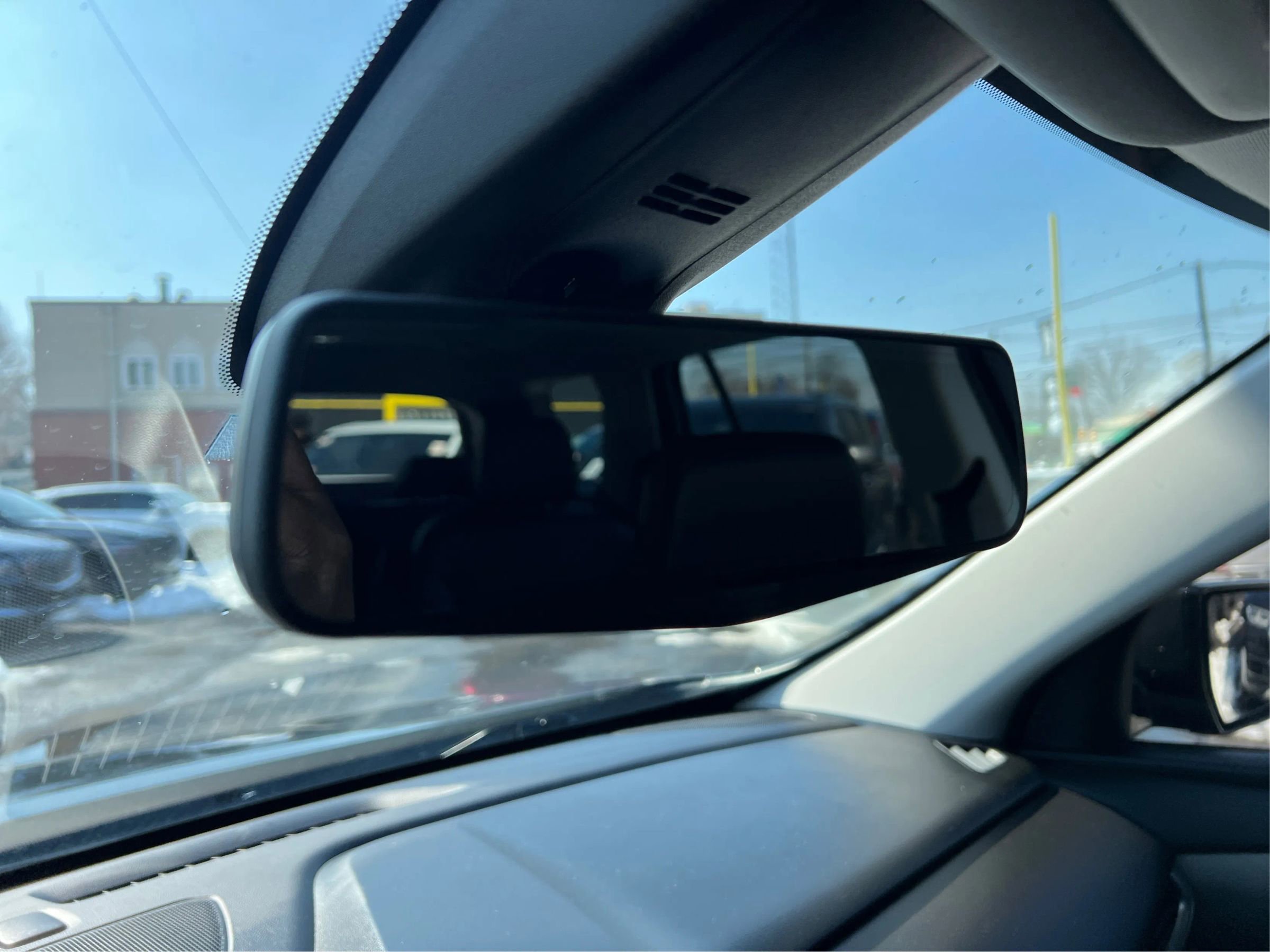 Used 2020 Chevrolet Traverse RS AWD/4WD image 14