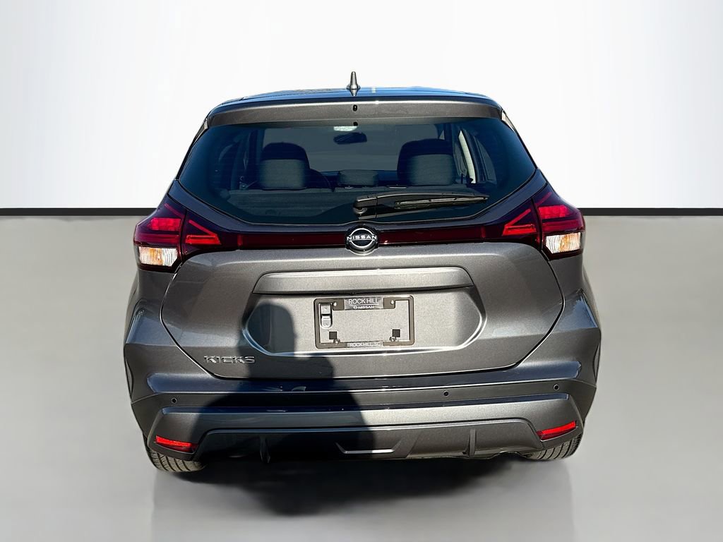 Used 2024 Nissan Kicks S image 6