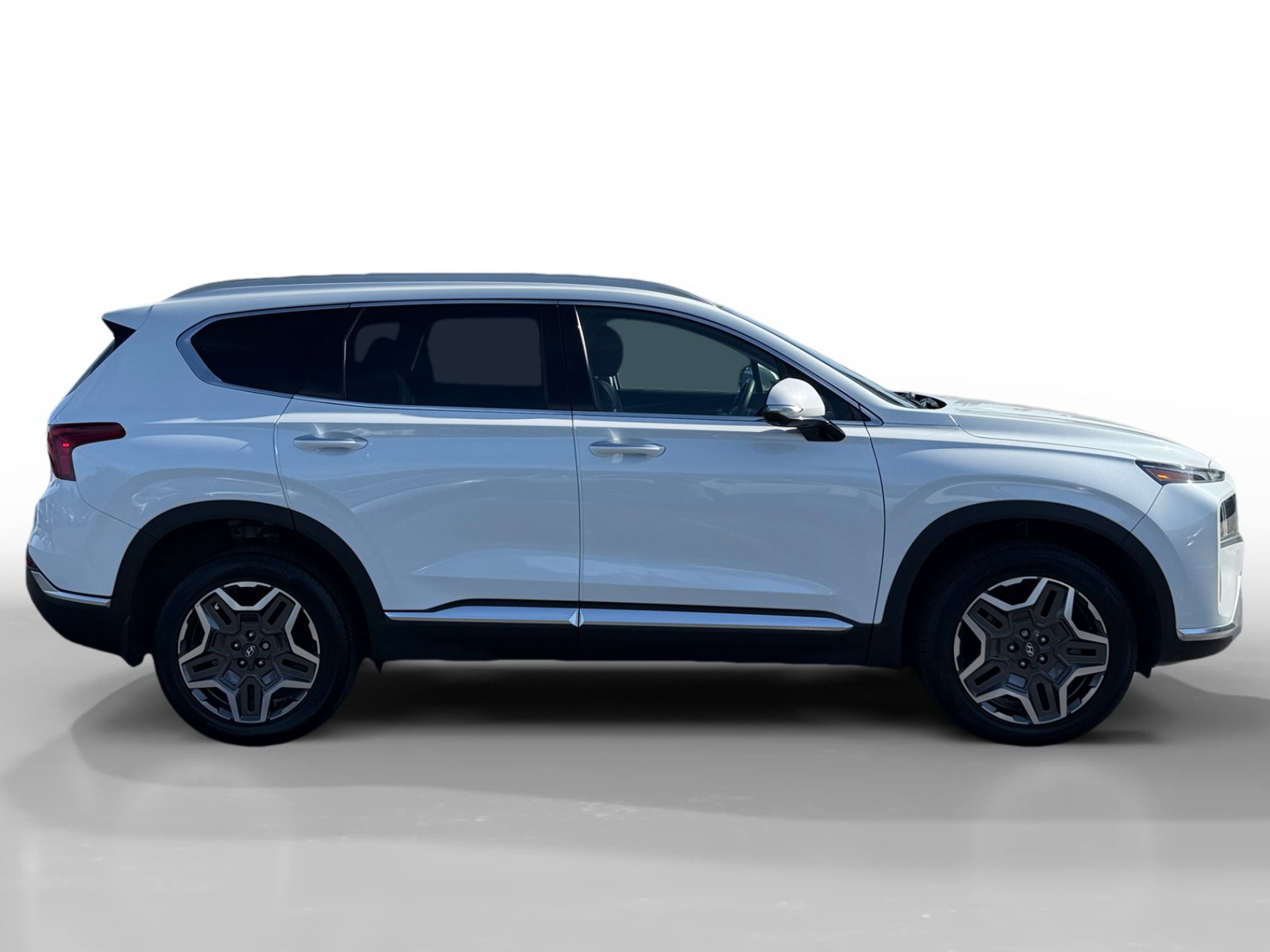 Used 2021 Hyundai Santa Fe Limited AWD/4WD image 6