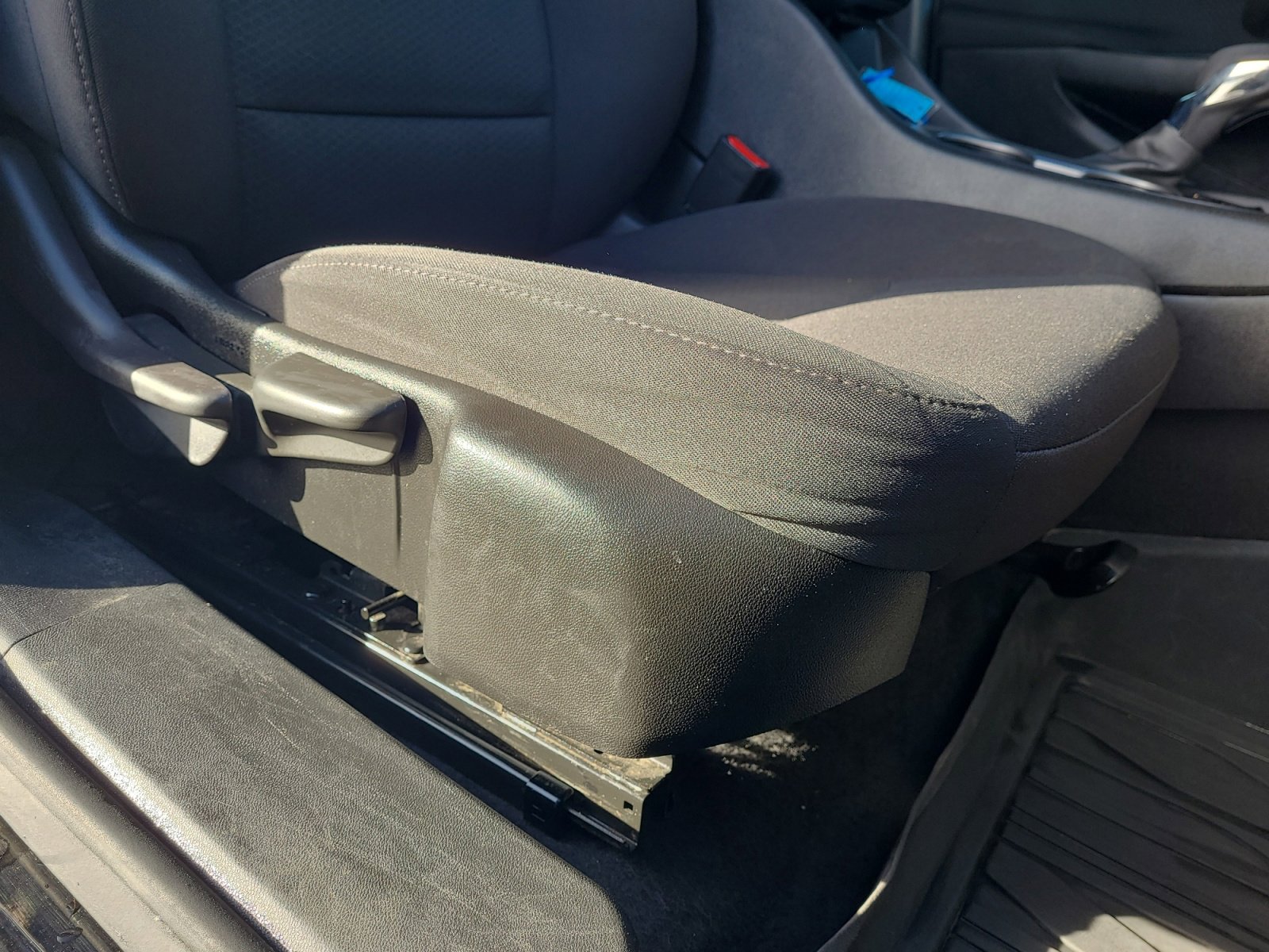 Used 2024 Chevrolet Malibu LS image 30