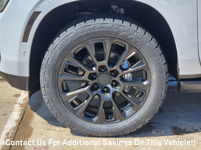 New 2026 GMC Yukon Denali w/ Sun & Power Step Package image 7