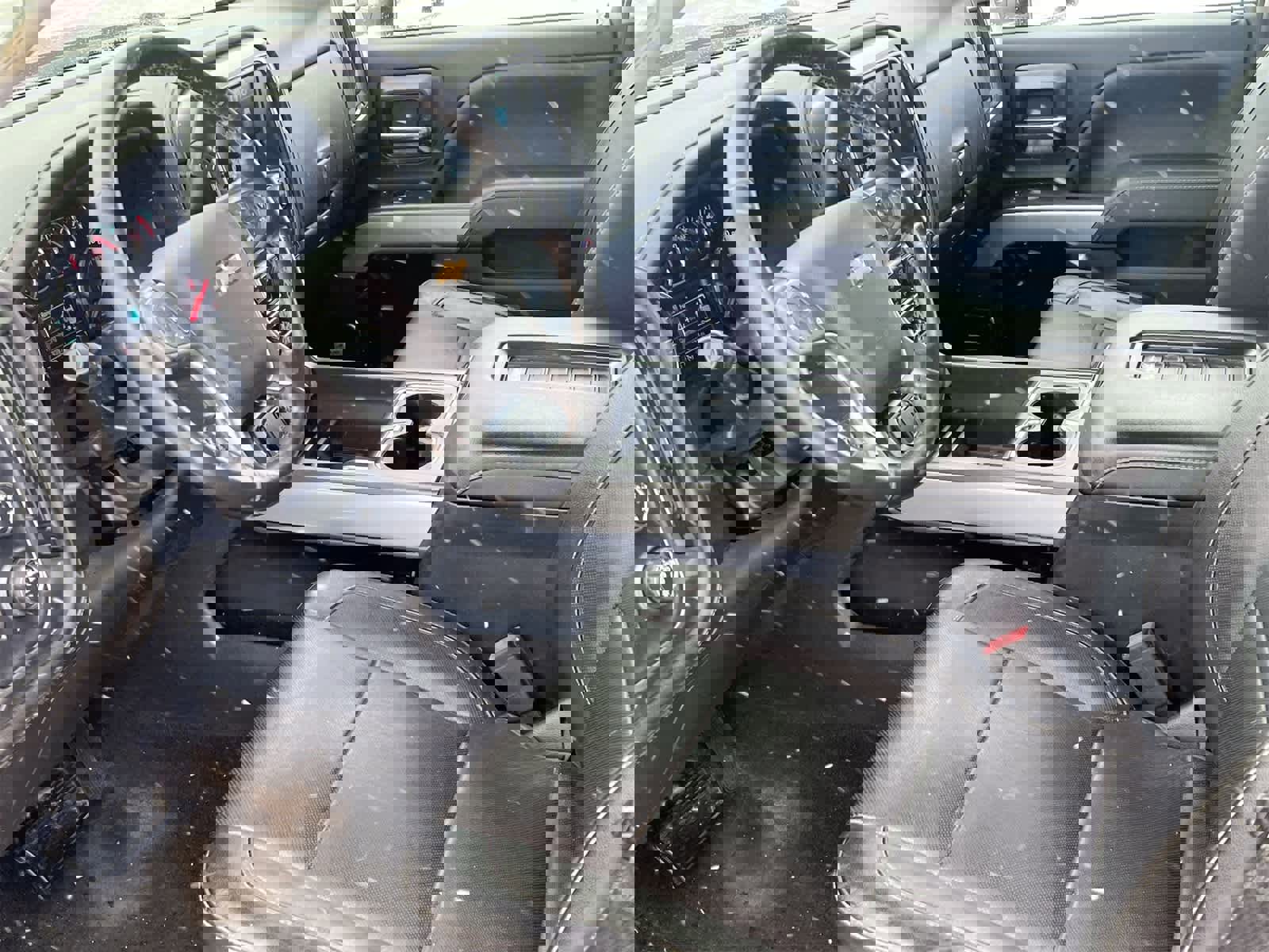 Used 2018 Chevrolet Silverado 2500 LTZ w/ Midnight Edition image 10