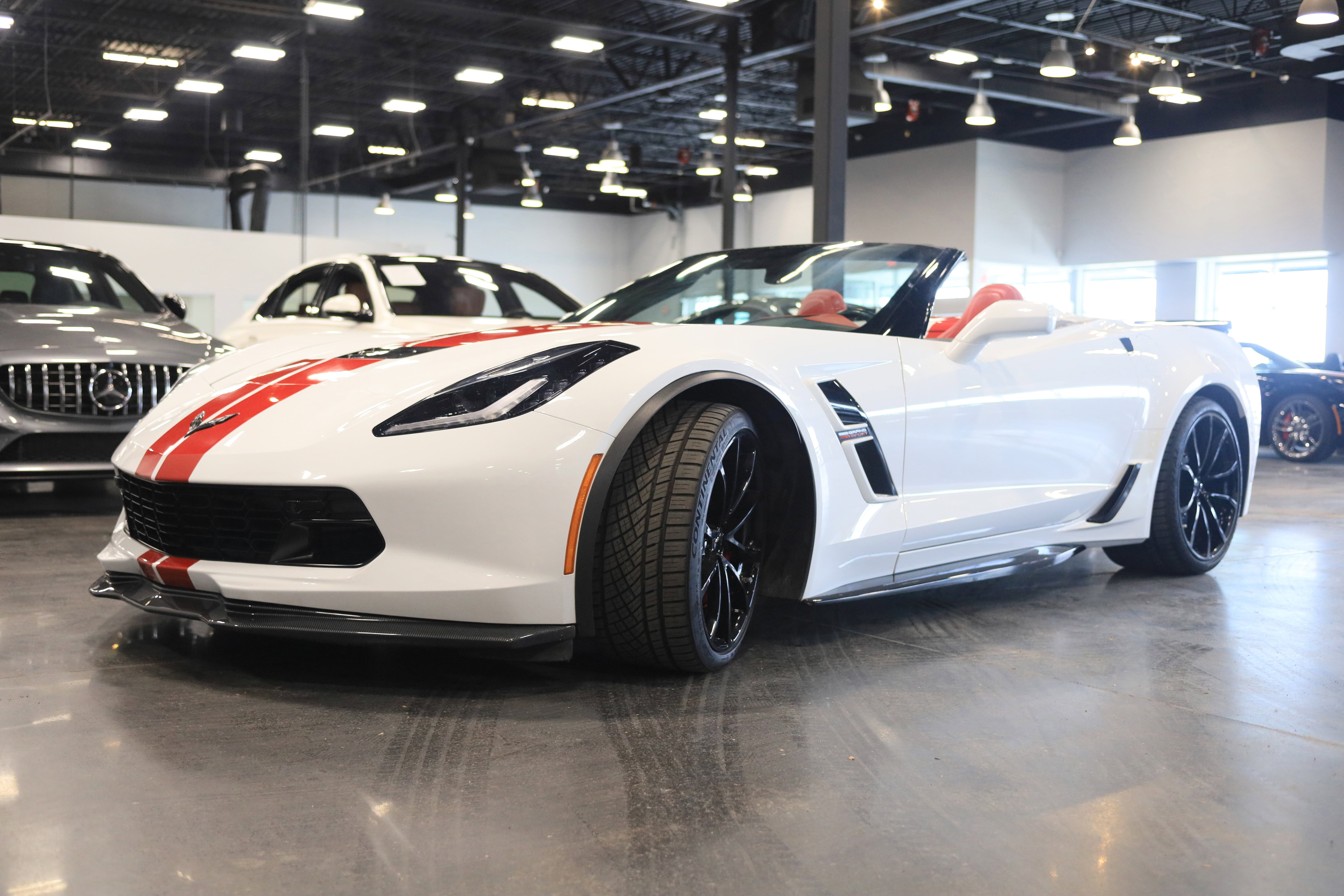 Used 2019 Chevrolet Corvette Grand Sport RWD image 3
