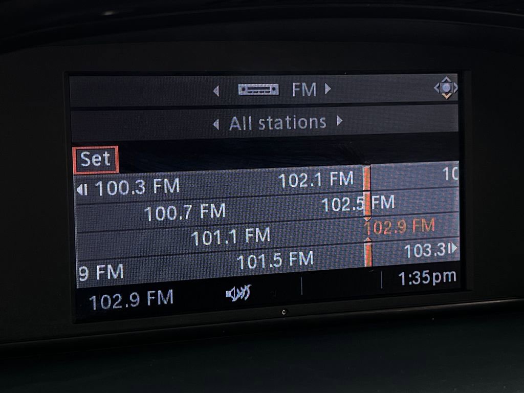 Used 2008 BMW 550i Sedan image 19