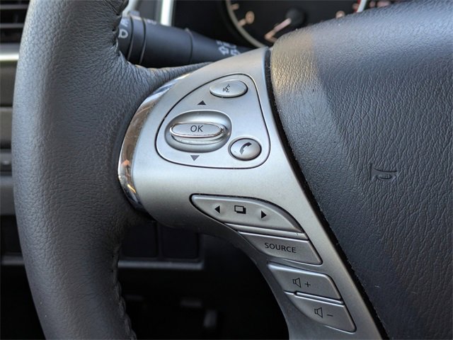 Used 2017 Nissan Murano SV w/ Premium Plus Package image 27