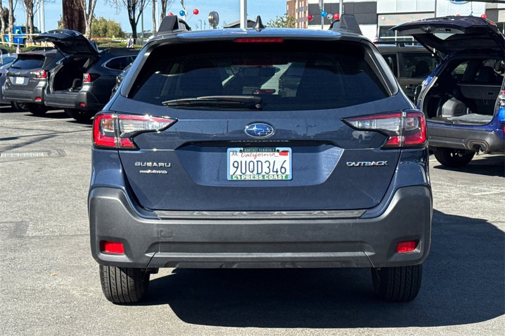 Used 2025 Subaru Outback Premium w/ Popular Package #1A image 5
