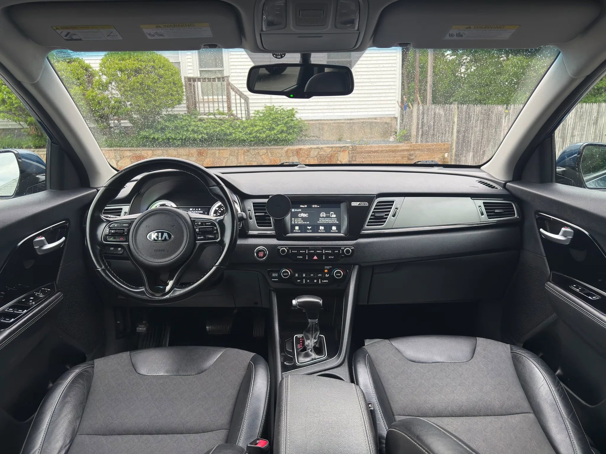 Used 2019 Kia Niro EX FWD image 30