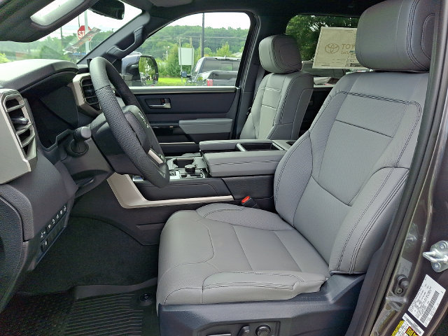 New 2026 Toyota Tundra Limited AWD/4WD image 6